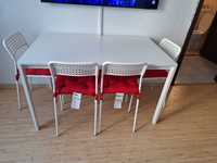 Ikea masa + 4 scaune + 4 perne