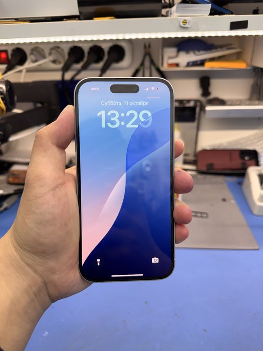 Iphone 15 128gb akb90%
