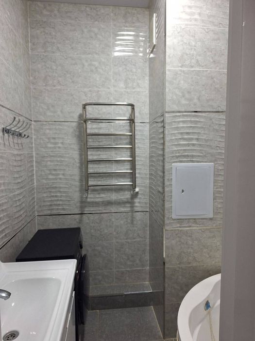 Kvartira sotiladi chilonzor 24. 2/8/10. 70m2