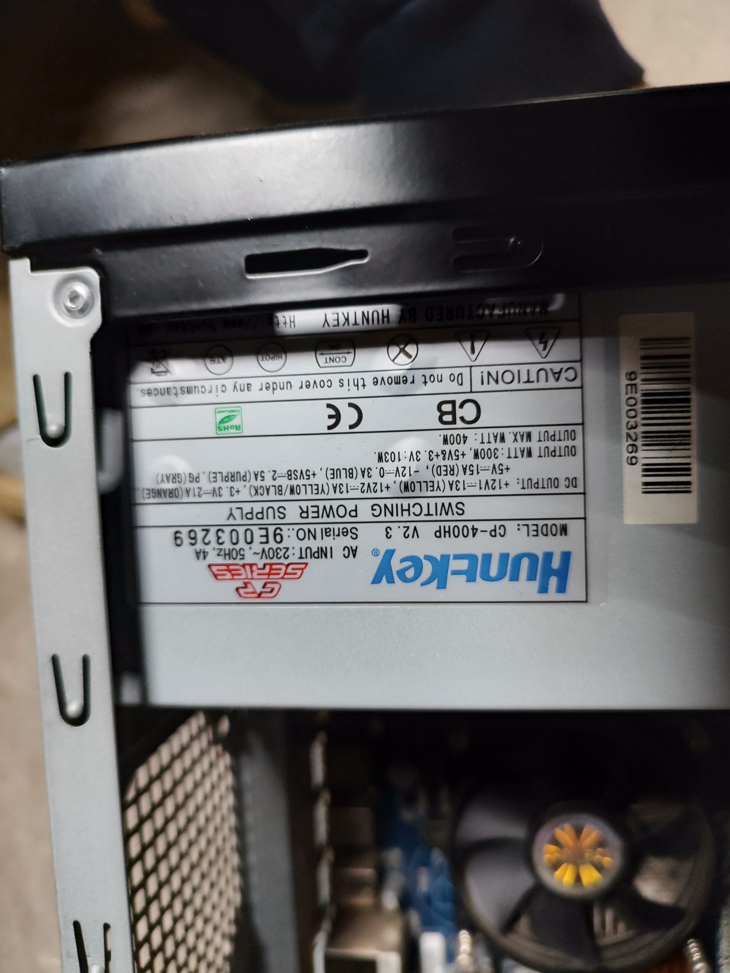Продаю офисный Компьютер, рабочий нужен только ssd/hdd подходит для оф