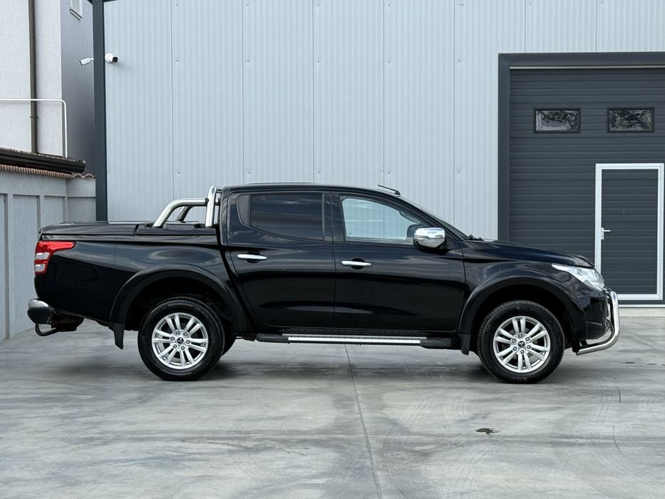 Mitubishi l200 2016