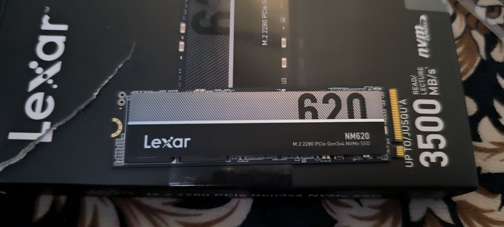 256Gb SSD Lexar NVME