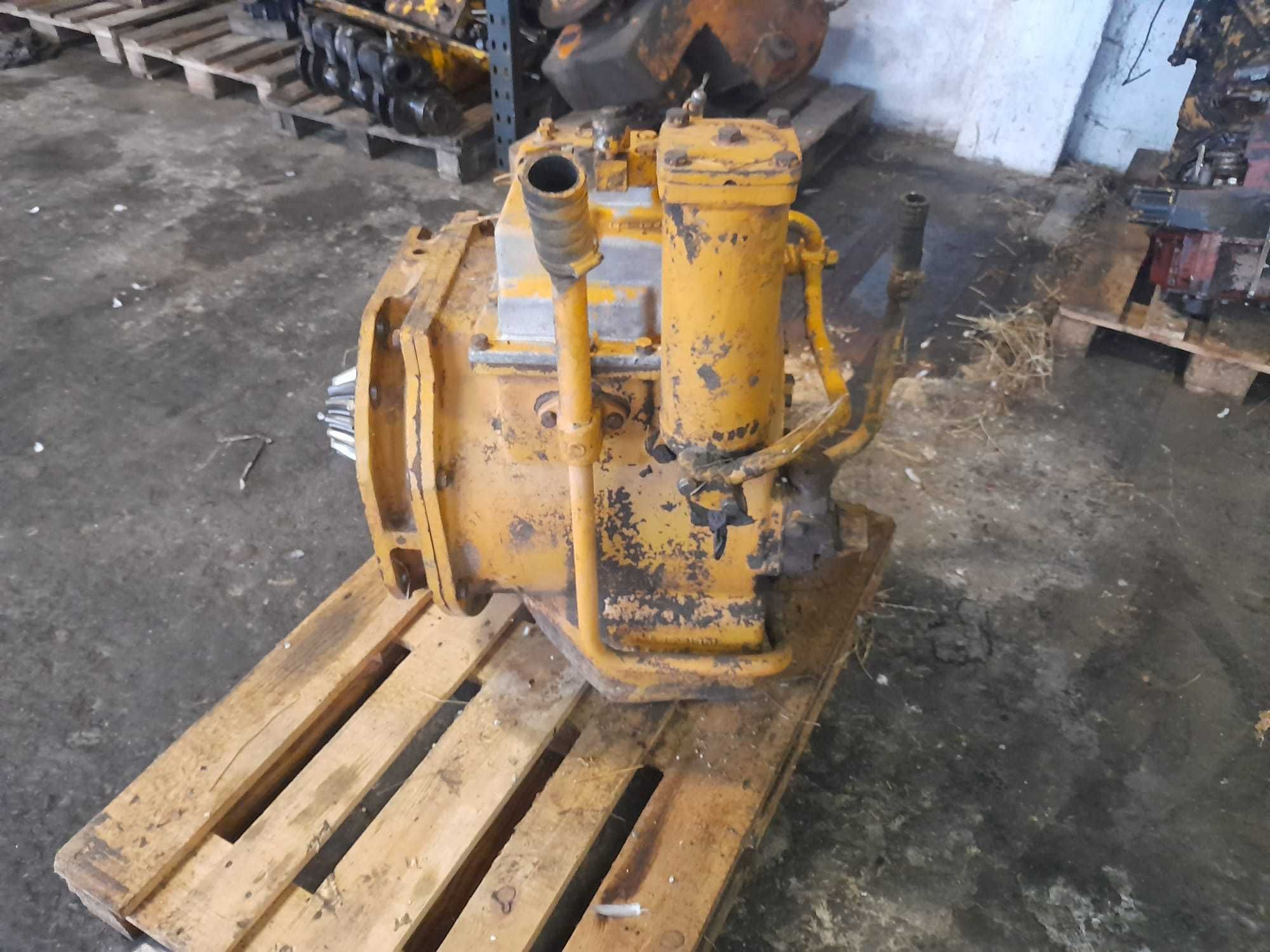 Cutie de viteze Komatsu 144-15-00017 buldozer Komatsu