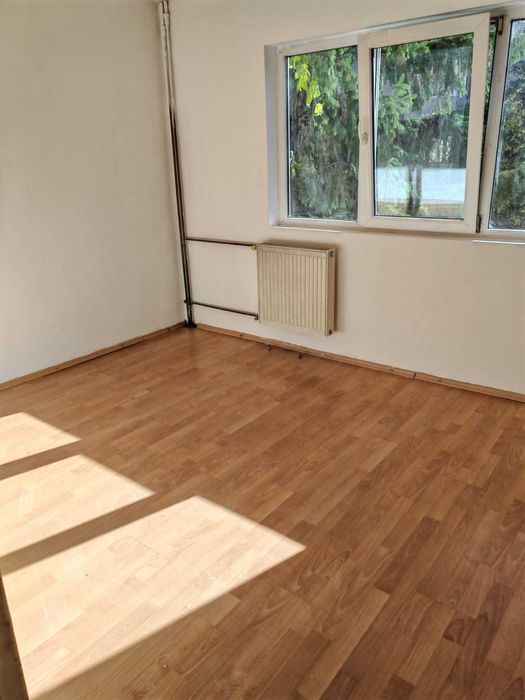 Persoana fizica vand ap 2 camere tip Q etaj 1 in Nufarul util 48,56 mp