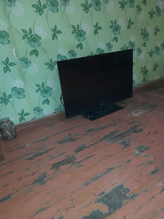 Телевизор продам