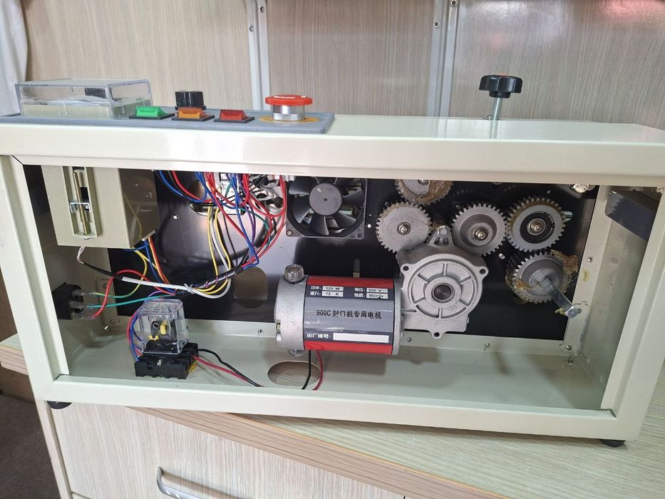 Upakovka apparat-zapayka sotiladi