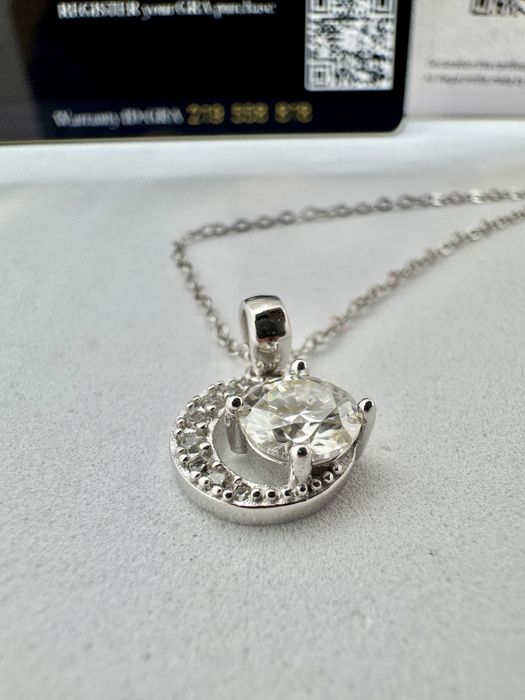 Сребърно колие с мойсанит (Диамант) 1 карат