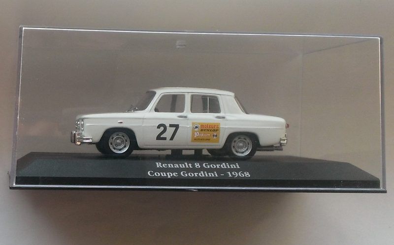 Macheta Renault 8 Gordini (Dacia 1100) 1968 - IXO/Atlas 1/43