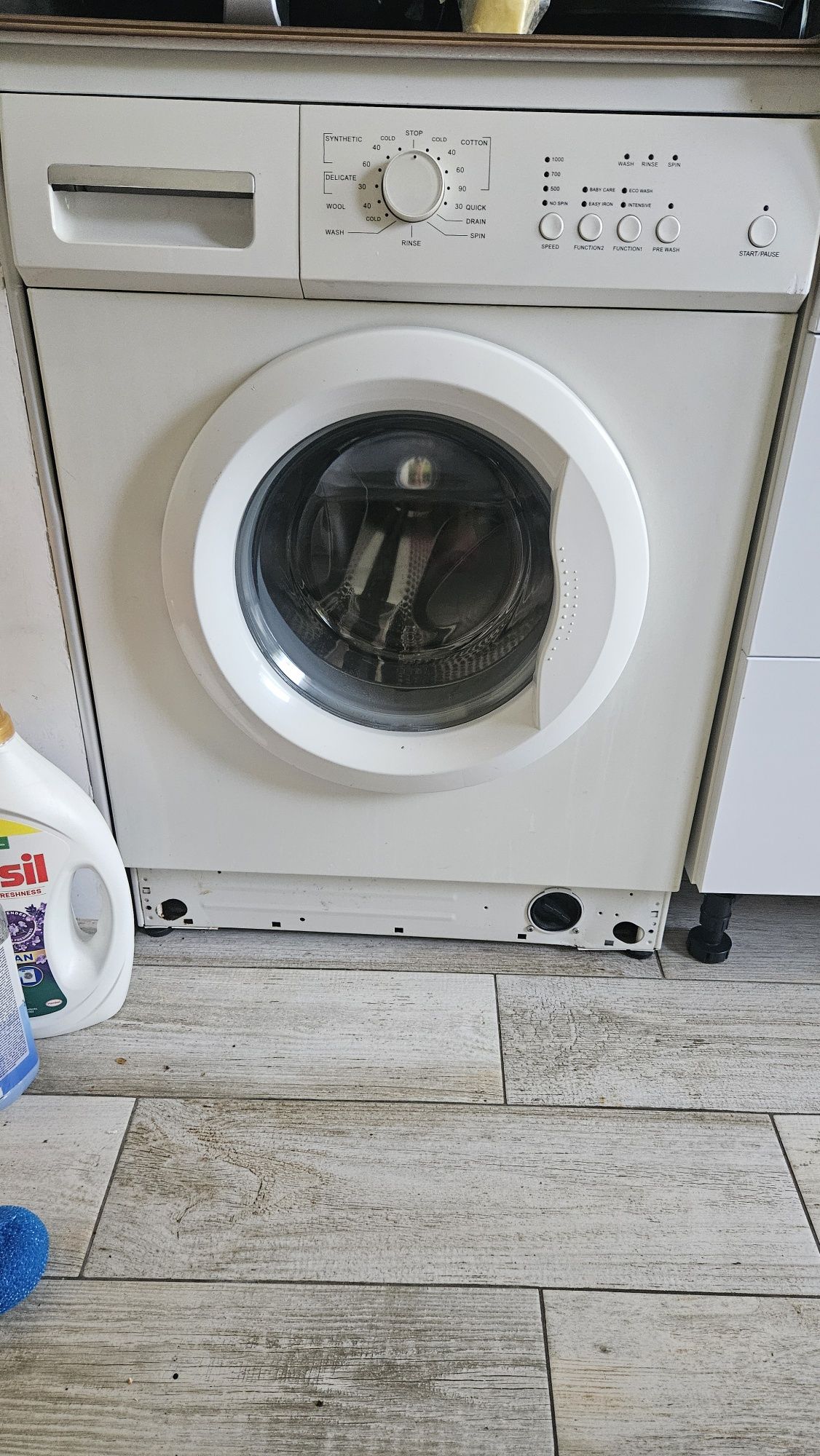 Пералня Midea работеща