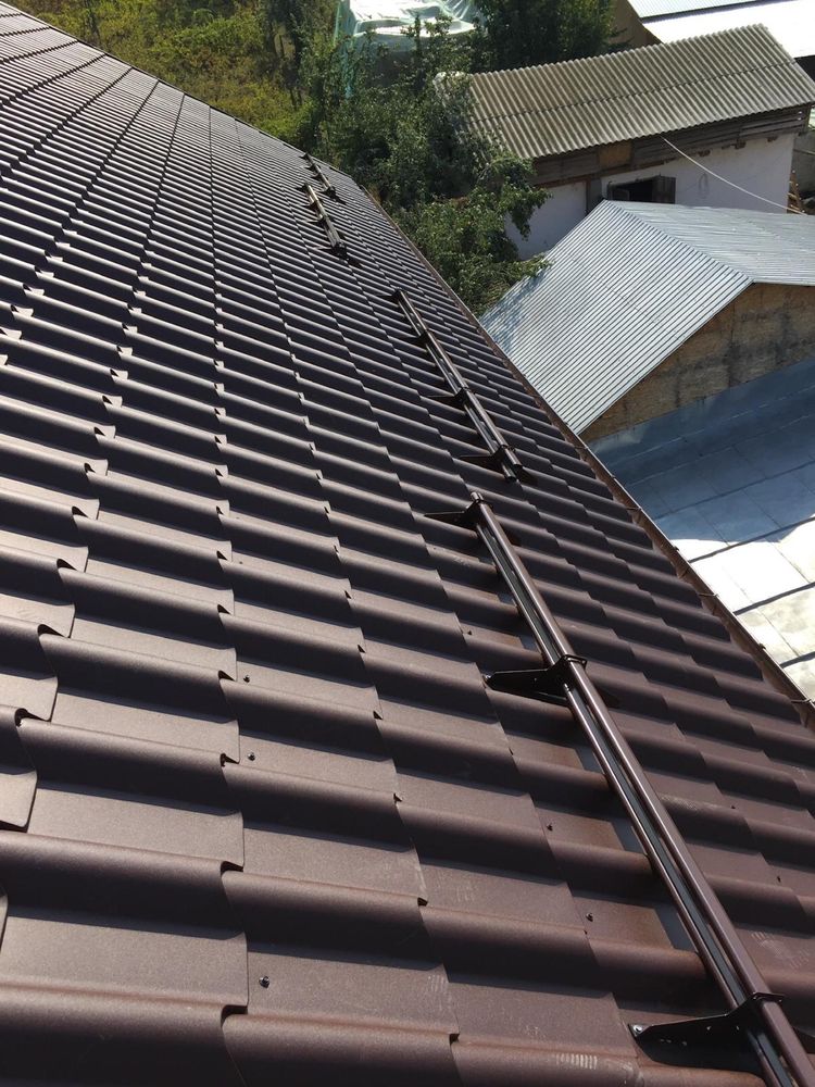Servici complete de construcții acoperiș și montj țiglă