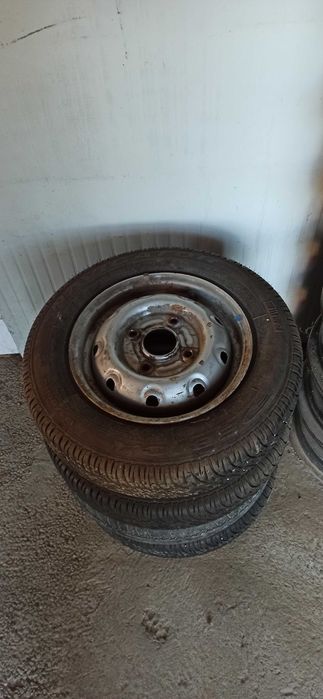 cauciucuri+jante 135/80/R12