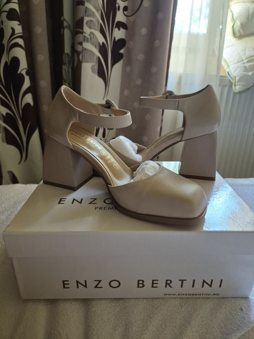 Pantofi eleganți din piele naturală Benvenuti