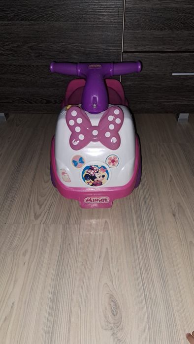 Mașinuța Minnie Mouse