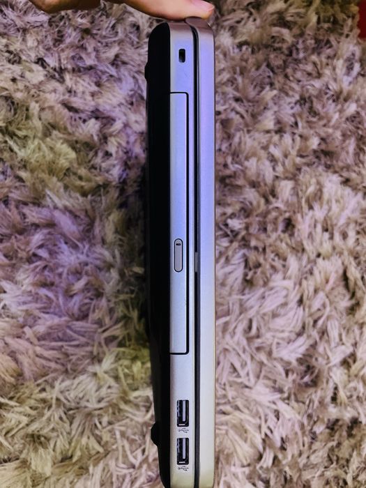 Laptop Sony Vaio VGN-NR21E/S - 15.4” - 2 GB RAM - HDD 160 GB
