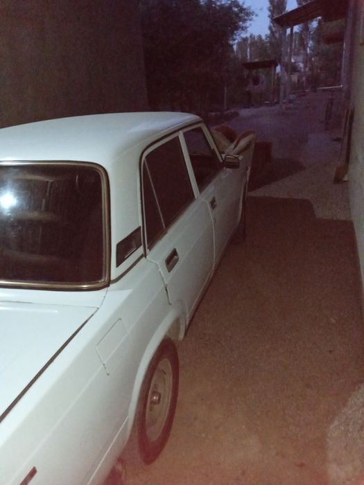 Продам ваз2107хечбек