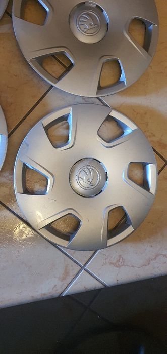 Capace R15 originale Skoda
