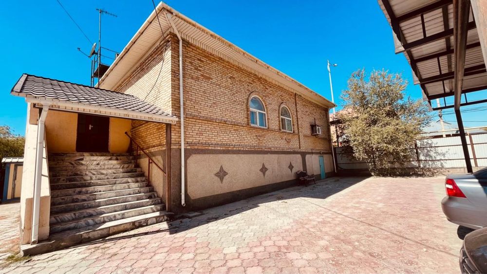 Бұзып алып кететын коттедж үй