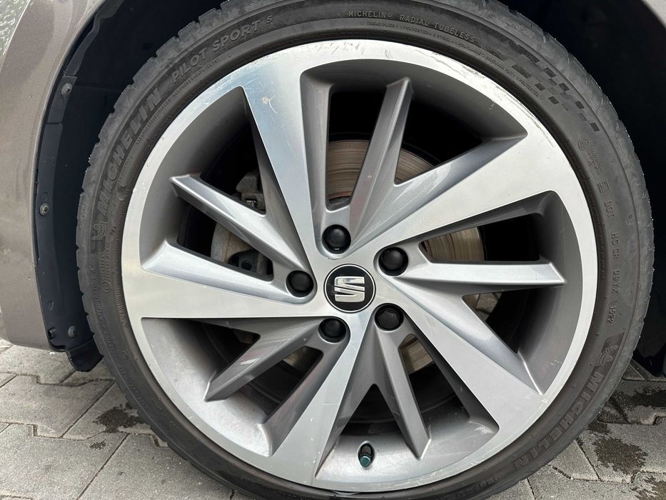 Jante Seat Leon R18 OEM + cauciucuri