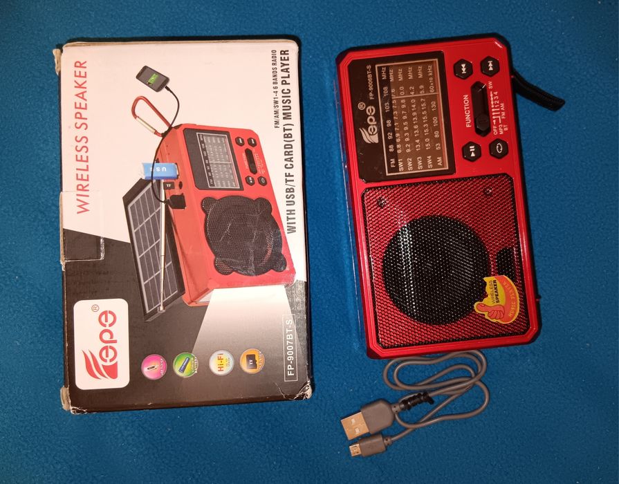 Радио с USB и соларна батерия