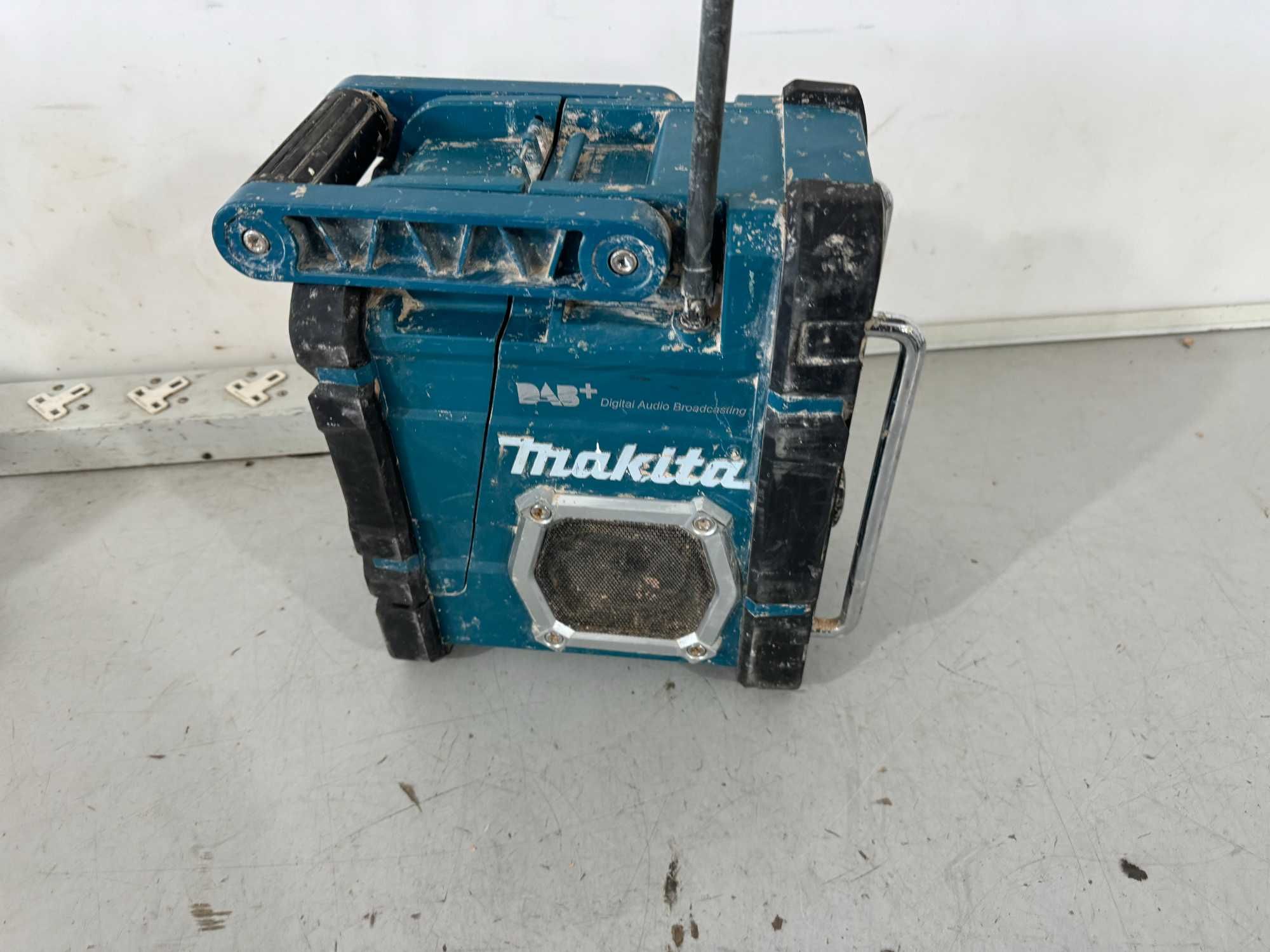 Радио - Makita DMR 112 (solo) Bluetooth