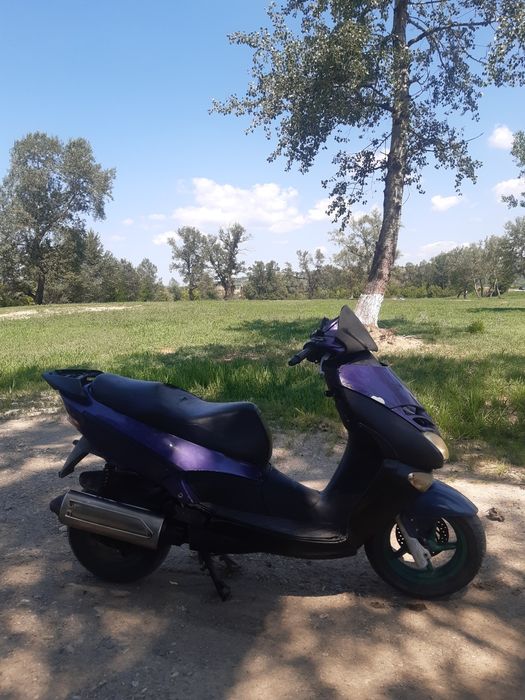 Vand/schimb Aprilia leonardo 125 cu acte