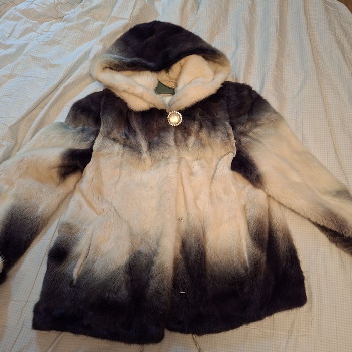 Шуба норка с капюшоном