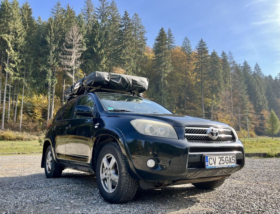 Toyota RAV4, 2.3 D-4D, 170 CP, anul 2006 – 231.000 km