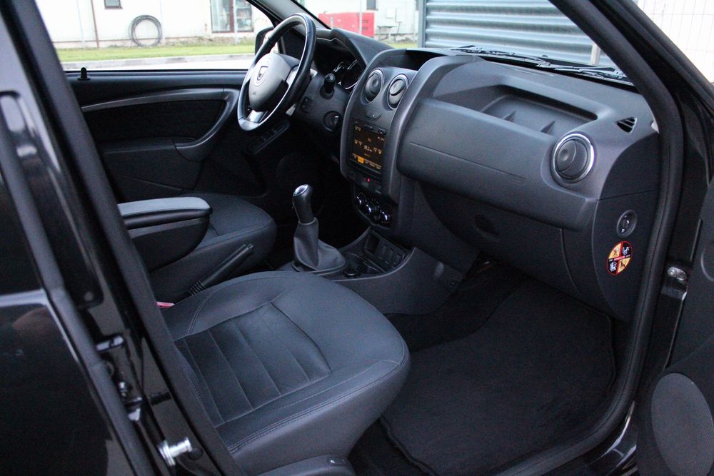Dacia Duster 2015 1.6 benzina + GPL Model Prestige