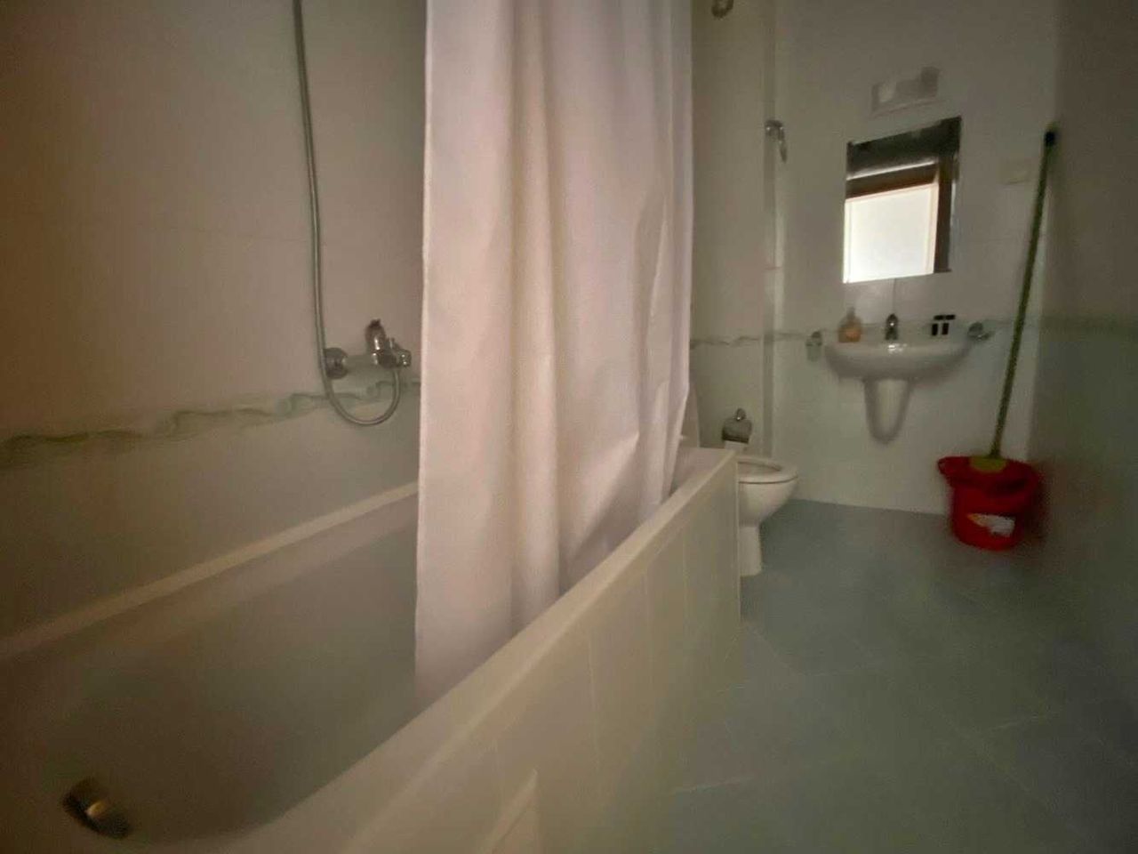 Продава се Двустаен апартамент в Ахелой - 68 кв.м за 817 €/кв.м - Снимка #8