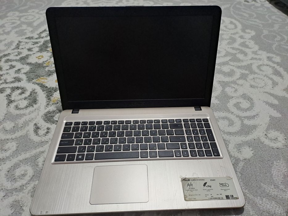 Ноутбук Asus в отличном
