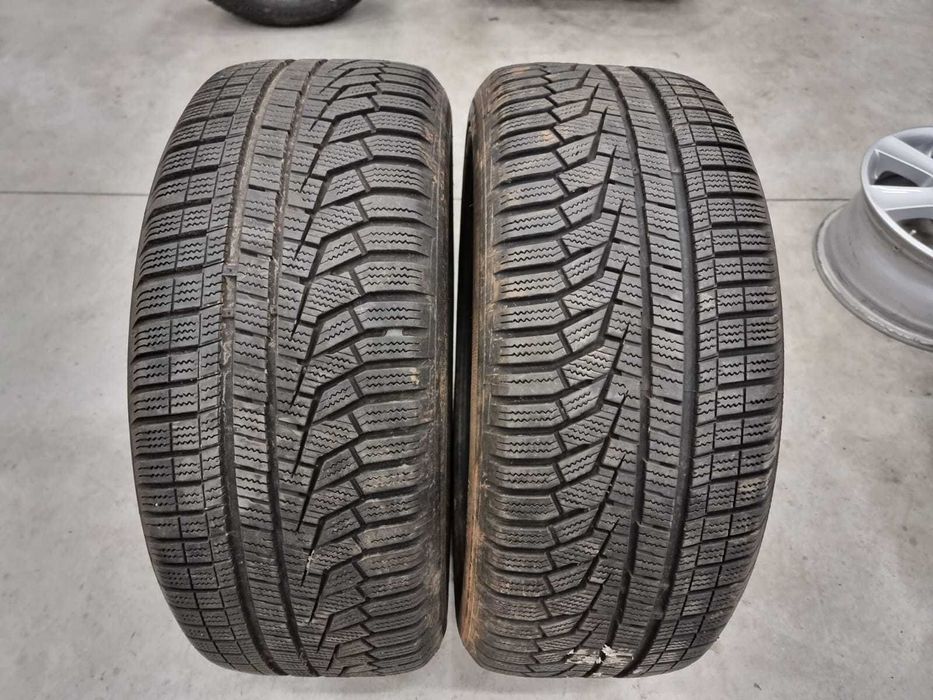 2 Anvelope IARNA 225.50.17 'Hankook' [dot 2020] ; stare foarte buna