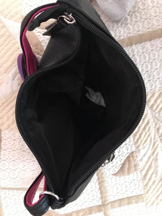 Дамска чанта през рамо