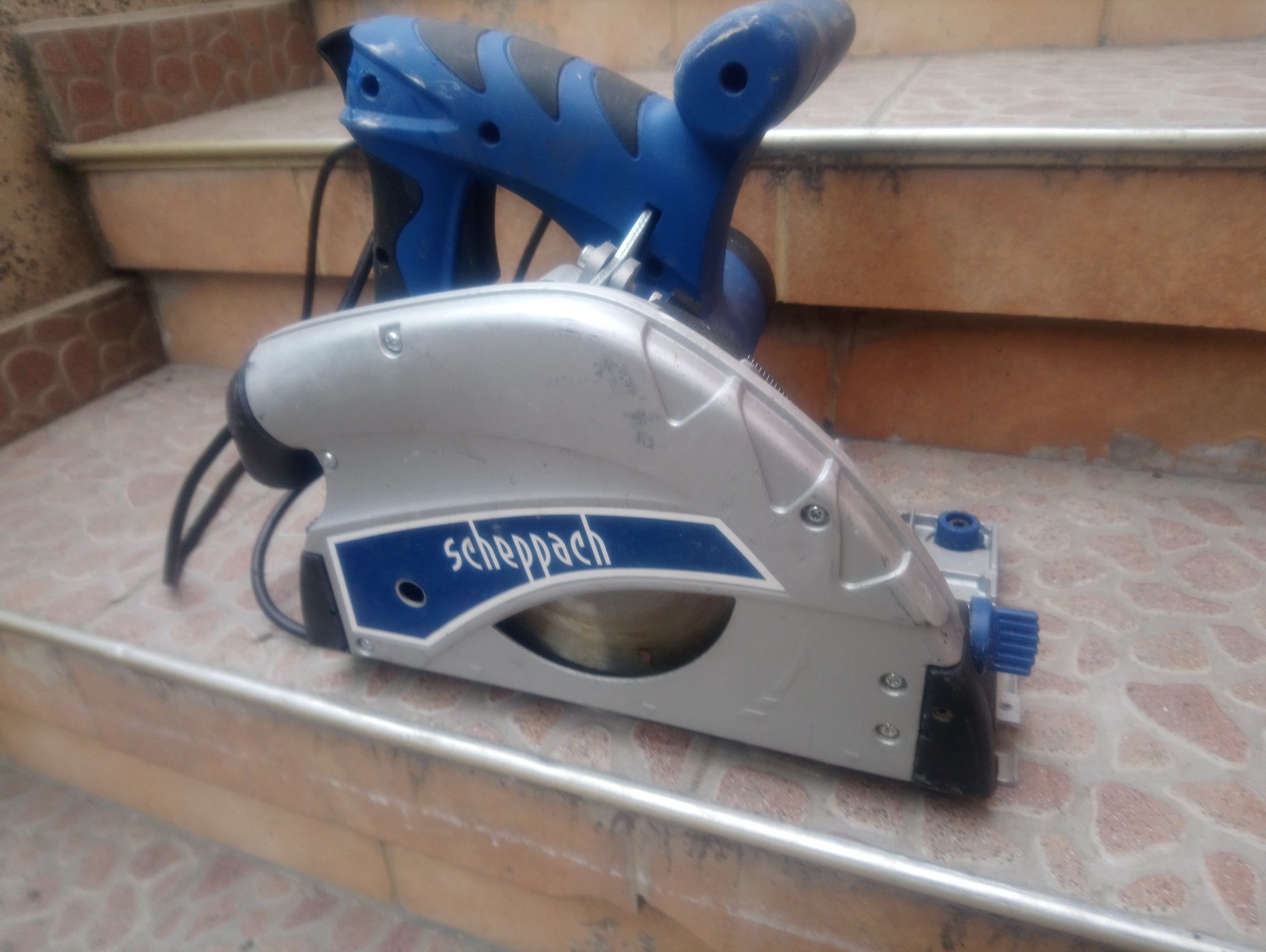 Потапящ Циркуляр Scheppach PL55 1200W160mm Диск