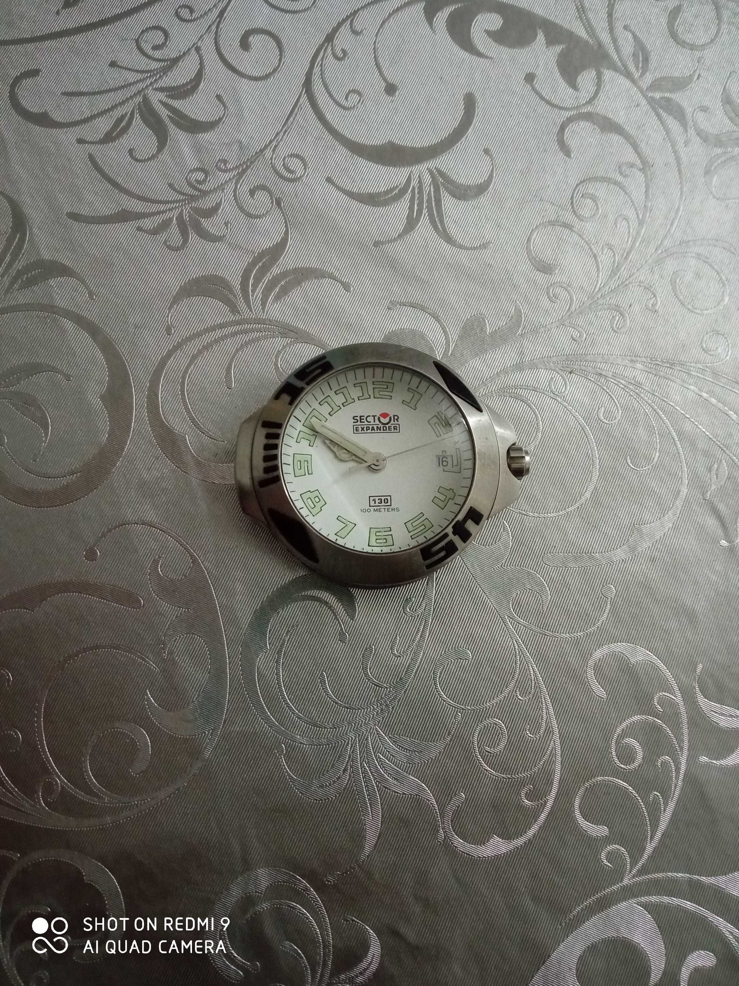 Vând ceas original Selector Expander  cu aspect retro.