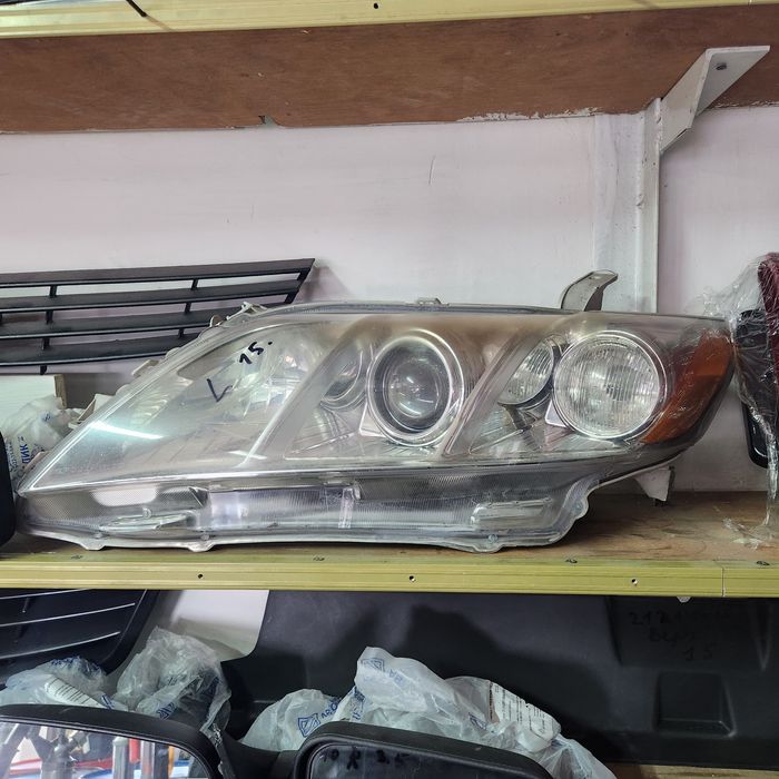 Фара камри 40 левая depo б/у