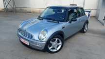 Mini Cooper 1.6 benzina 116 Cp**2002**169.000 km reali**Stare f buna