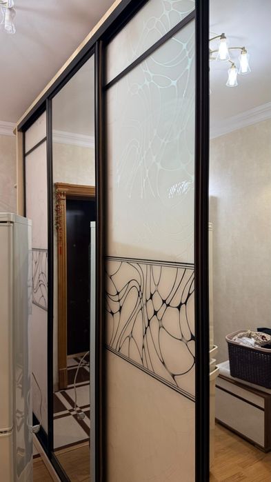 Шкаф для прихожей