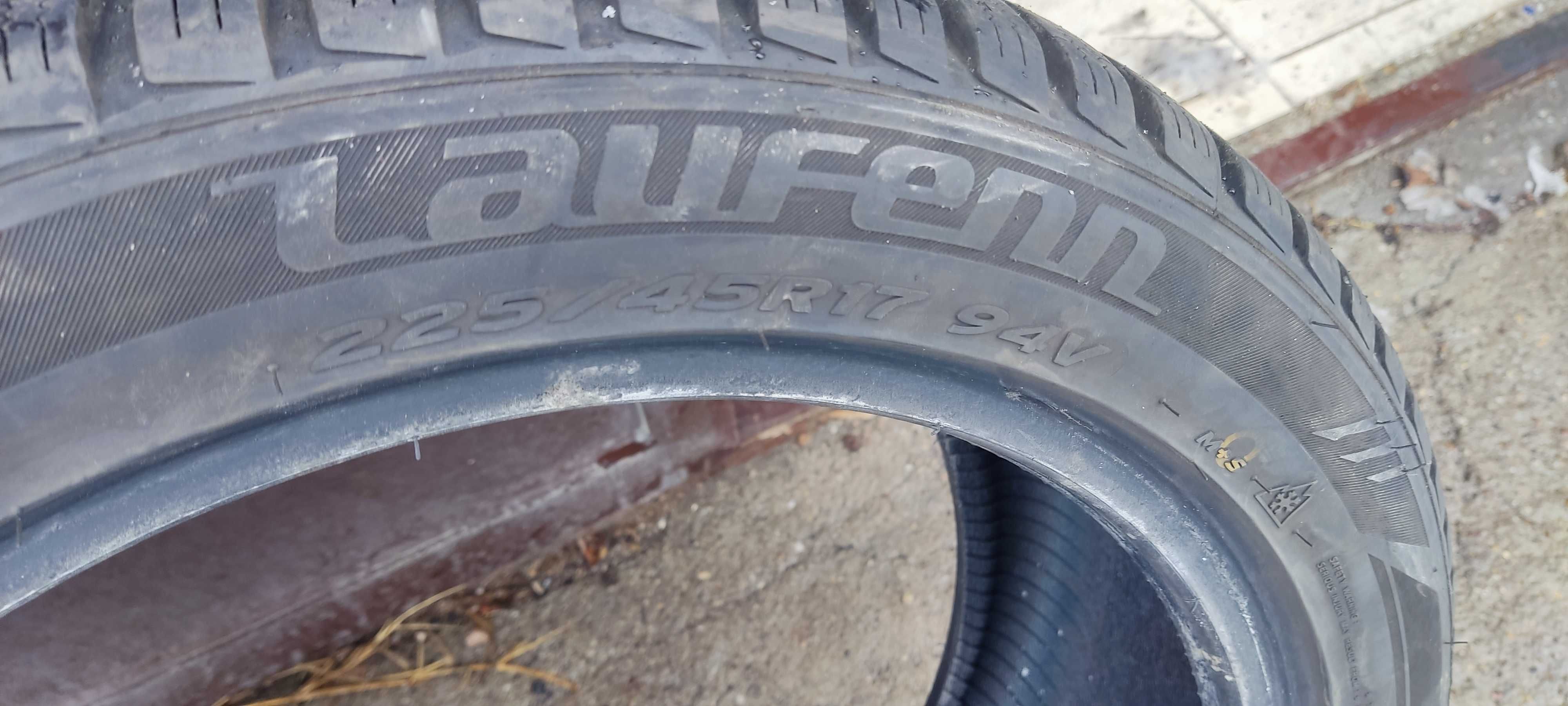 Зимни гуми Laufenn 225 45 17
