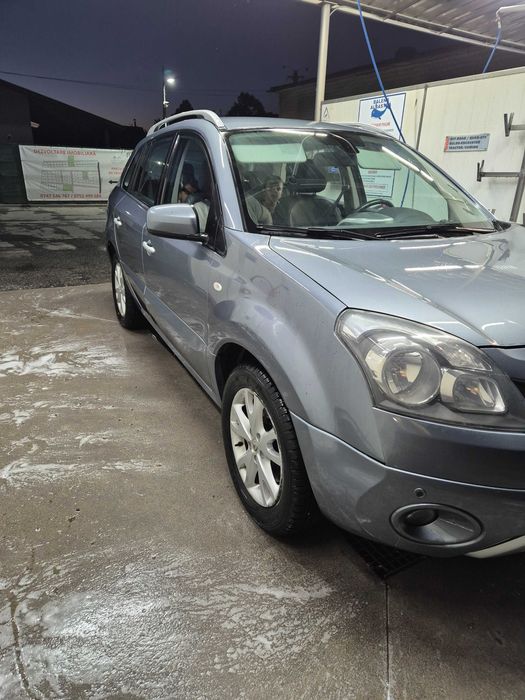 Vând Renault Koleos 4x4 diesel