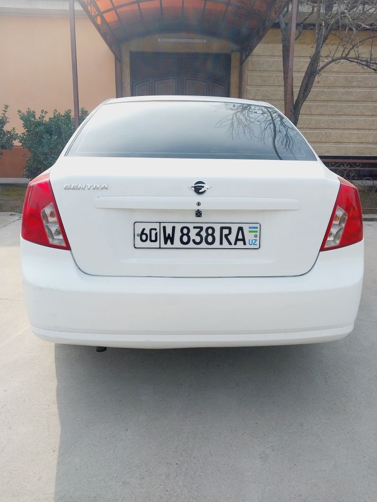 Chevrolet Gentra 2015 1-позиция