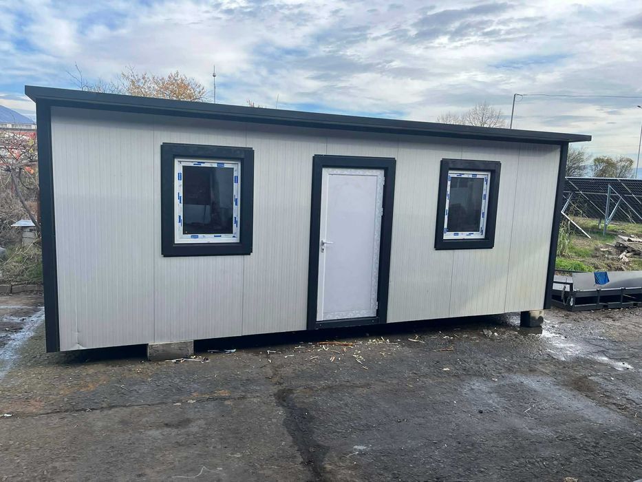 Продавам масивен фургон