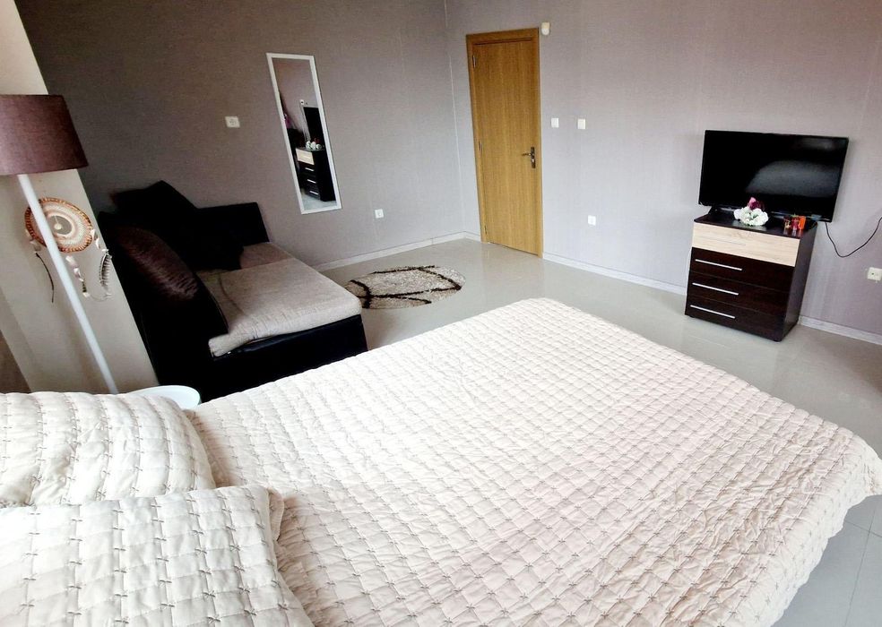 Дава се под наем Двустаен апартамент в Пловдив, Филипово - 85 кв.м за 250 € - Снимка #4