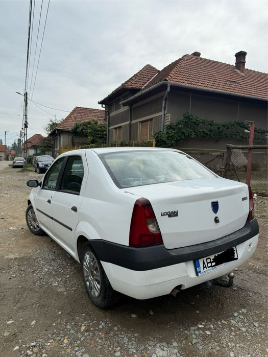 Vand Dacia Logan
