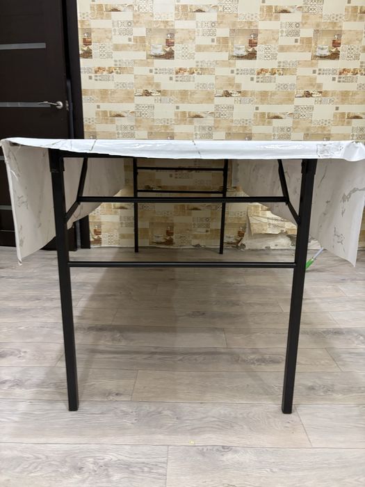 Продам кухонный стол конструктор