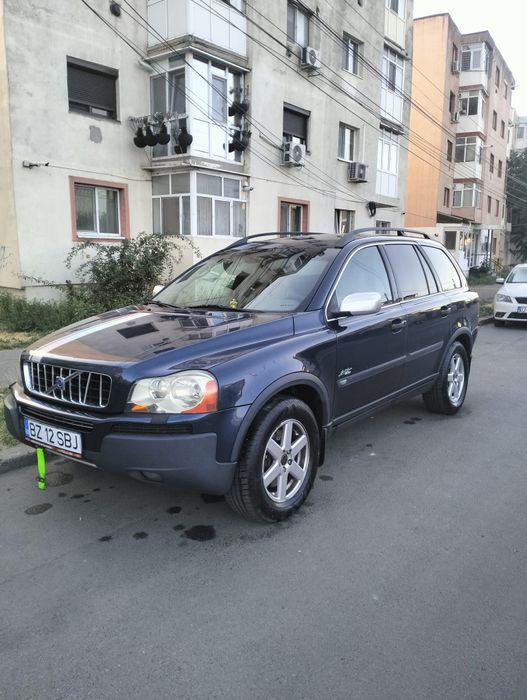 Volvo Xc 90 ---  3950aeuro
