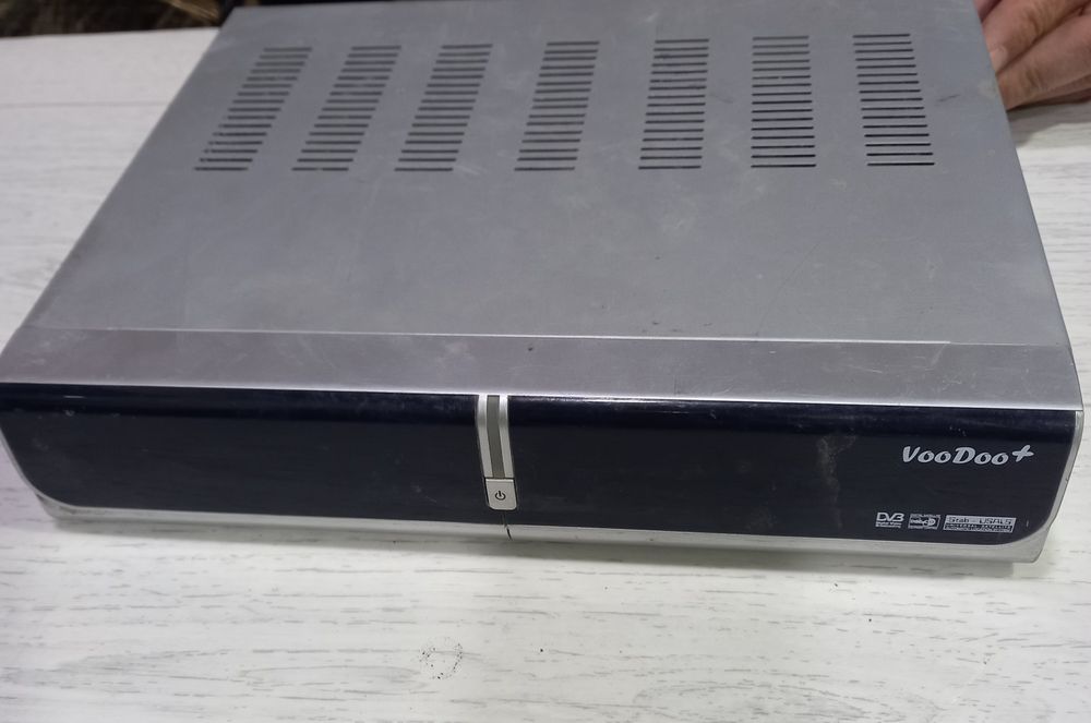 Продаётся  тунер