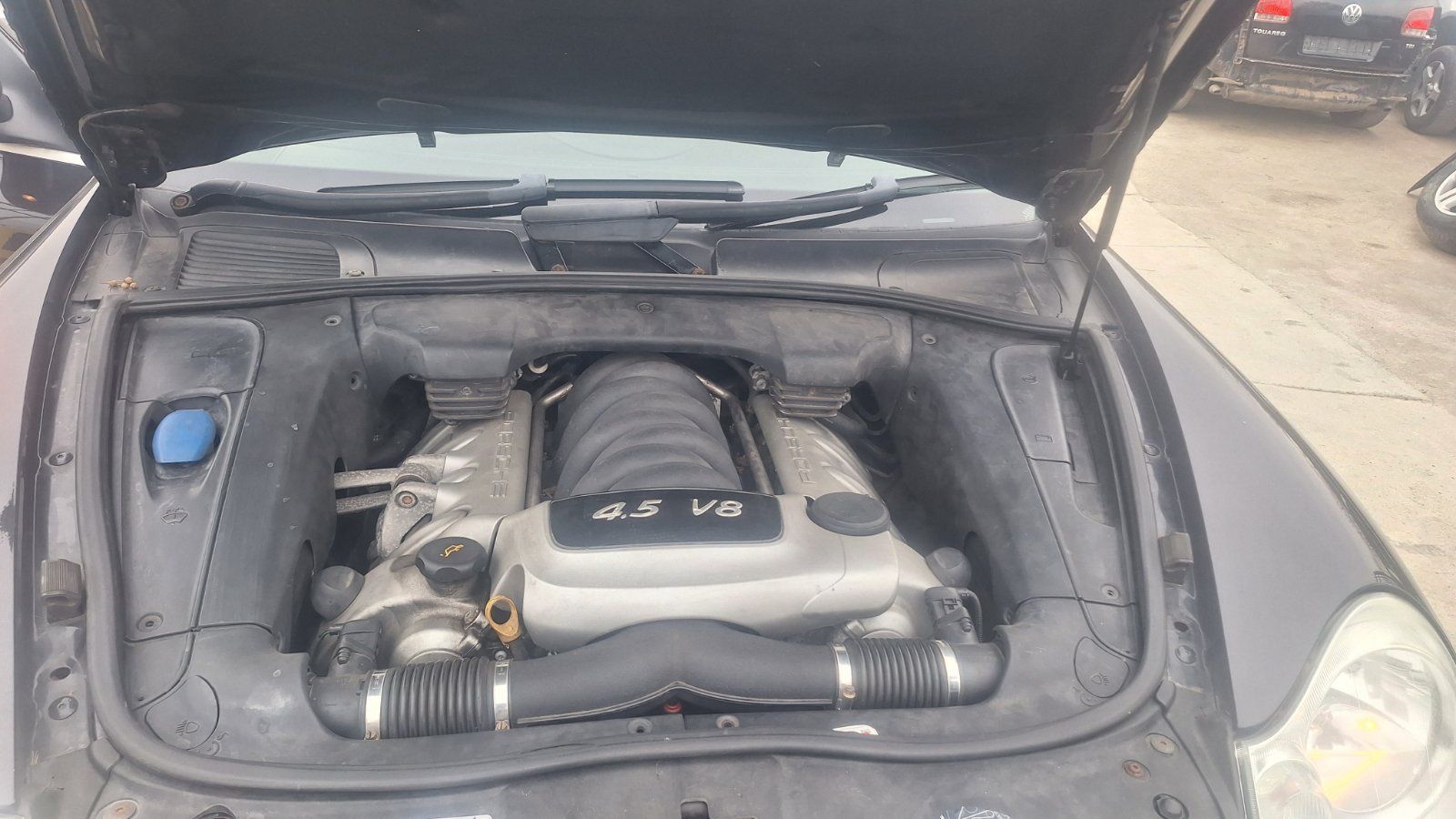 Porsche Cayenne 4.5 V8, 340 к.с. , автоматик,10 броя на части