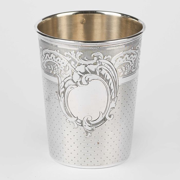 Pahar din argint 950 ,Franta cca 1890-model guilloche-270 ml-argint.ro