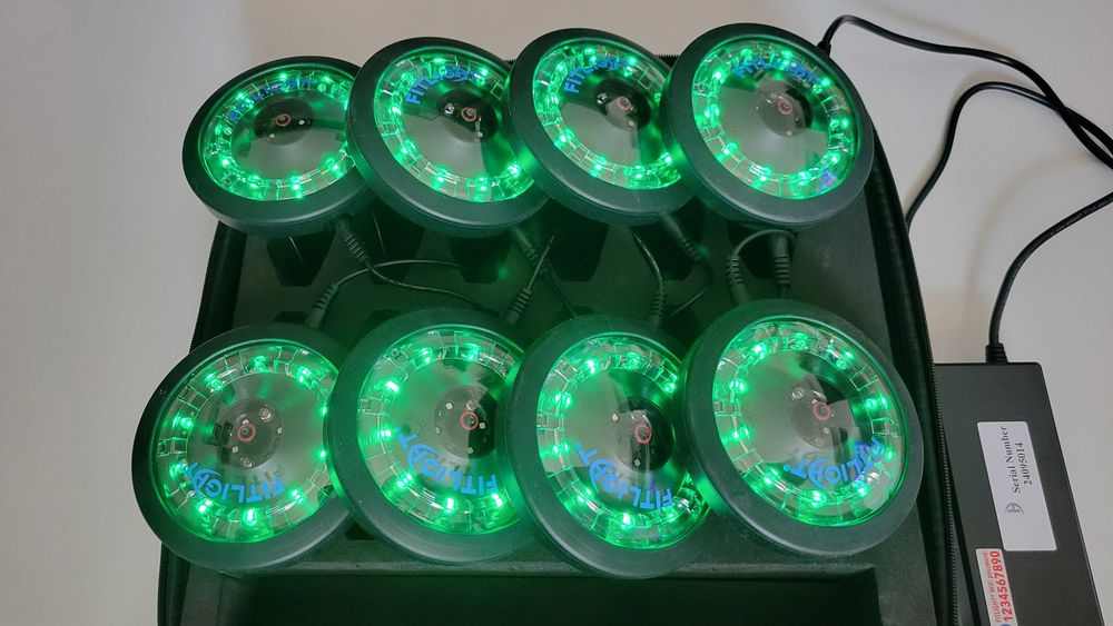 Sistem Fitlight Trainer cu 8 senzori LED pentru reacție/cogniție