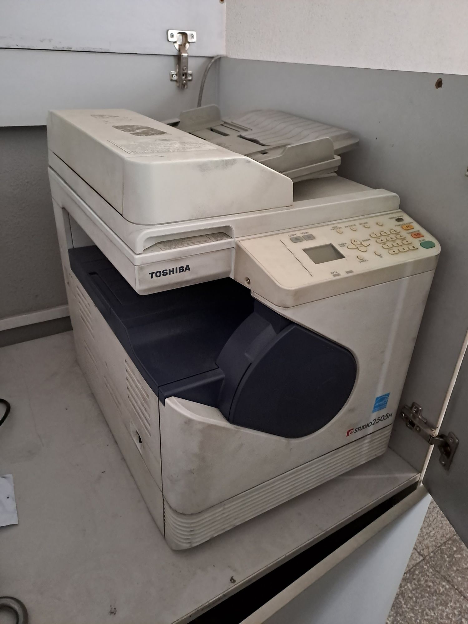 Принтер, цветной сканер, копир МФУ Toshiba e 2505h